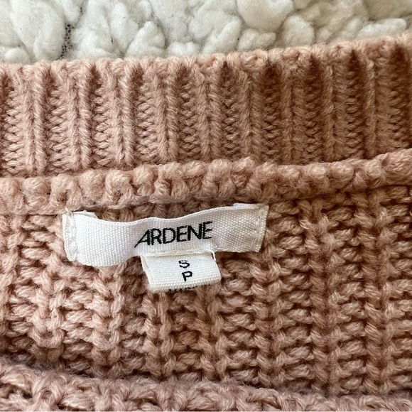 Ardene cropped Boxy  Sweater - Picture 3 of 8